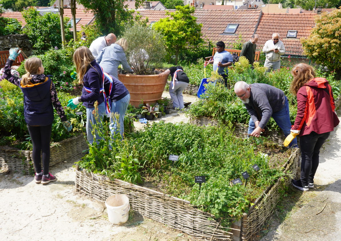 Fête au jardin médiéval de la Tour Montjoie Fête au jardin médiéval de la Tour Montjoie