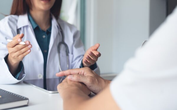 Deux nouveaux médecins en ville